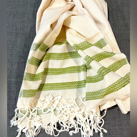 NWOT-Luxury Turkish Beach Towel - Picture 6 of 6